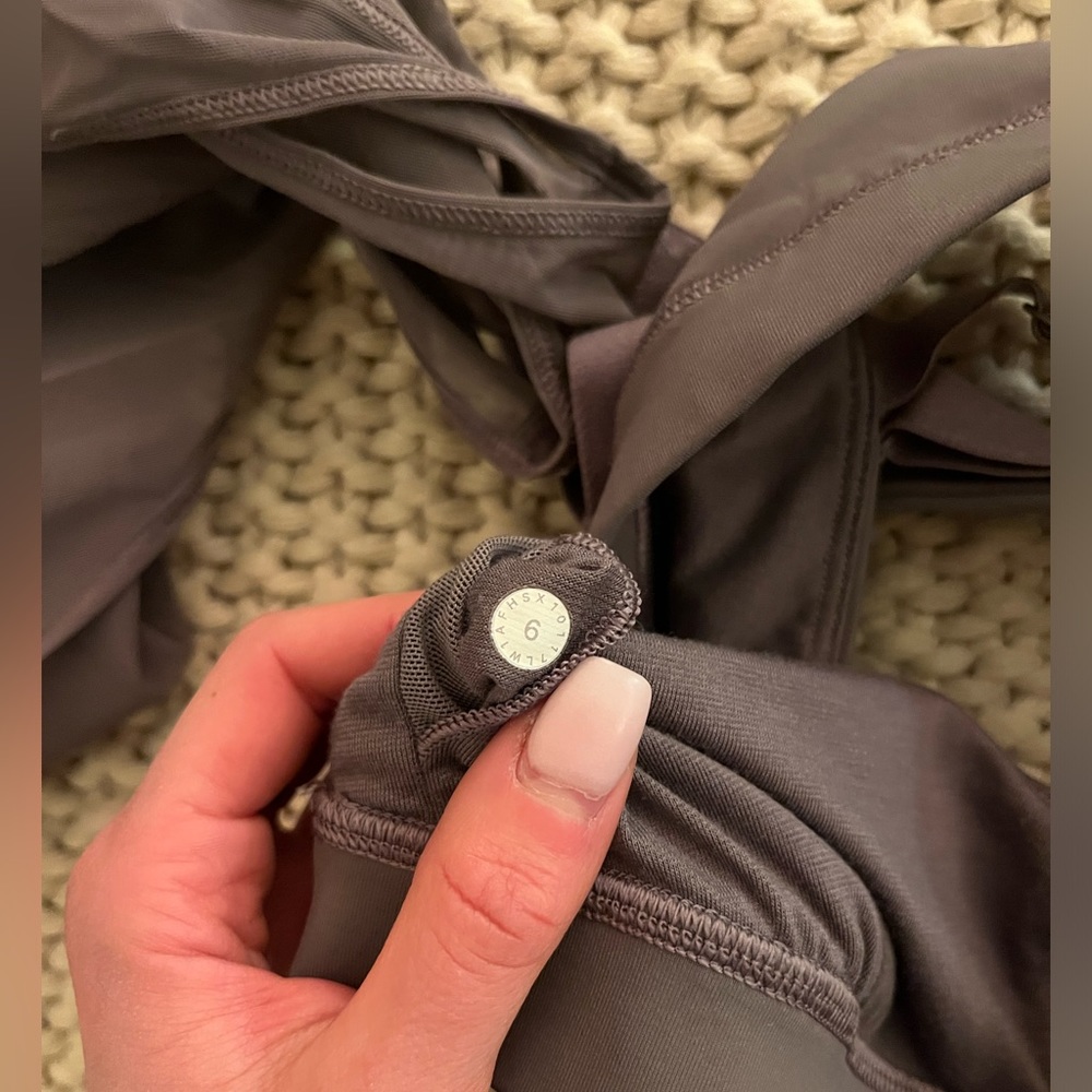 Lululemon Top - Picture 6 of 6